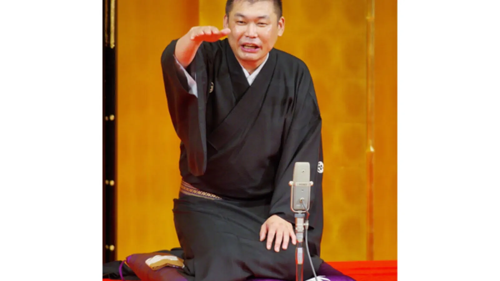 Yanagiya Tozaburo
