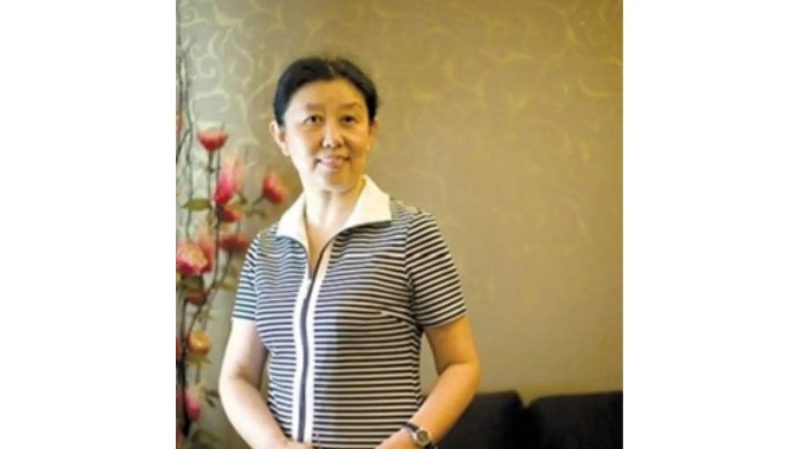 Jin Yan Headshot