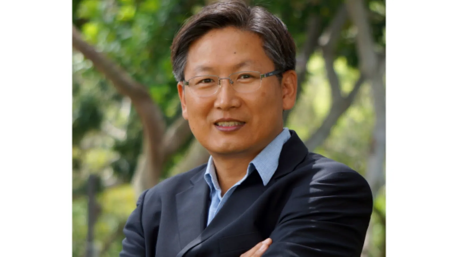 Tae Ung Baik photo