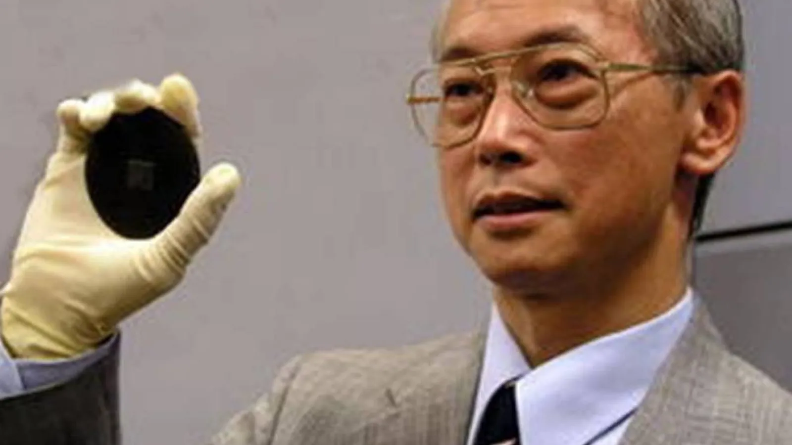 Siu-Leung Lee