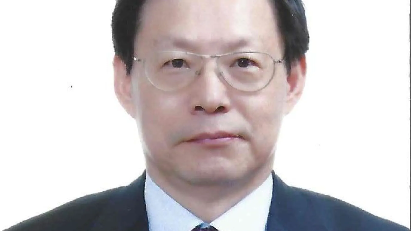 Consul General Jong-kook Lee