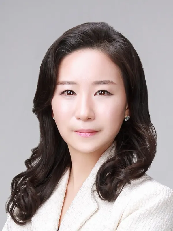 Ju Yeon (Julia) Park photo