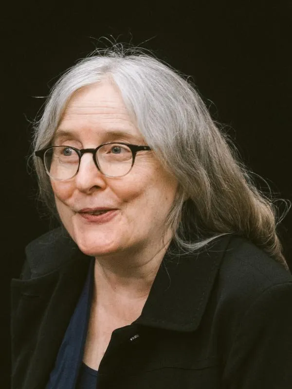 Dorothy Noyes headshot